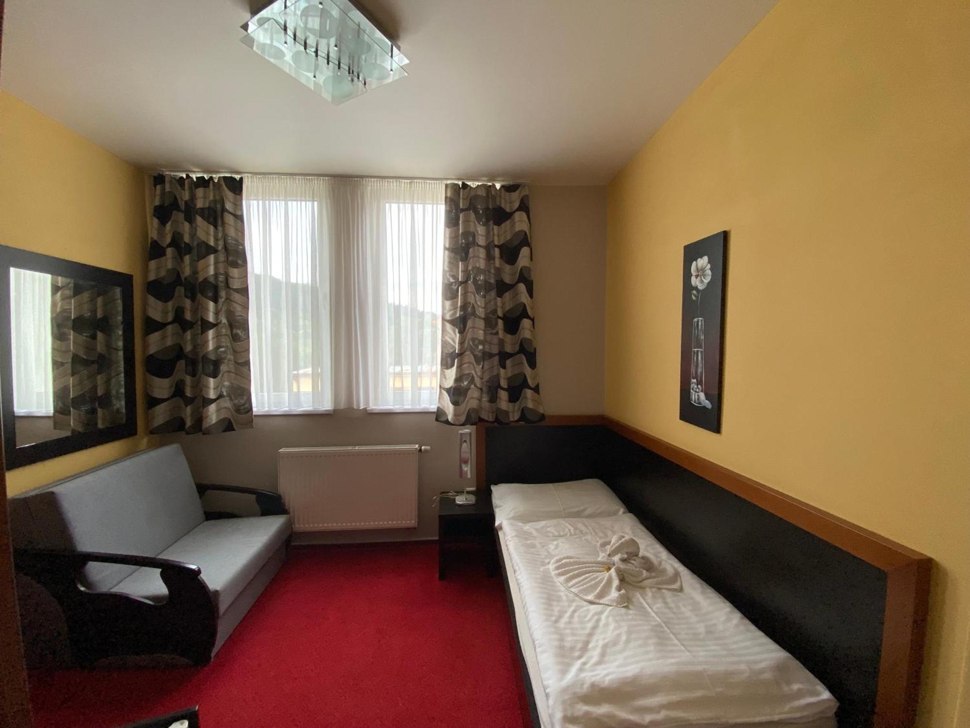 Guest House Penzion Fortuna 特夫尔多辛 外观 照片